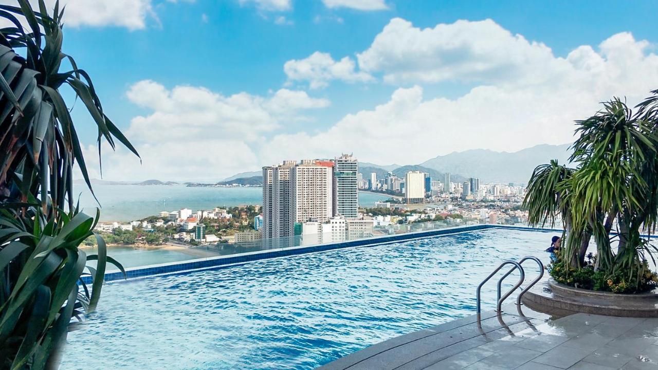 S Lux Apartment Scenia Bay ญาจาง ภายนอก รูปภาพ